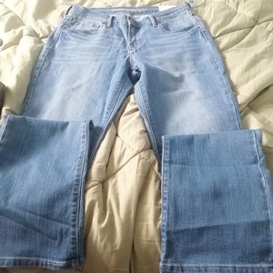 NWT Old Navy Curvy Jean's